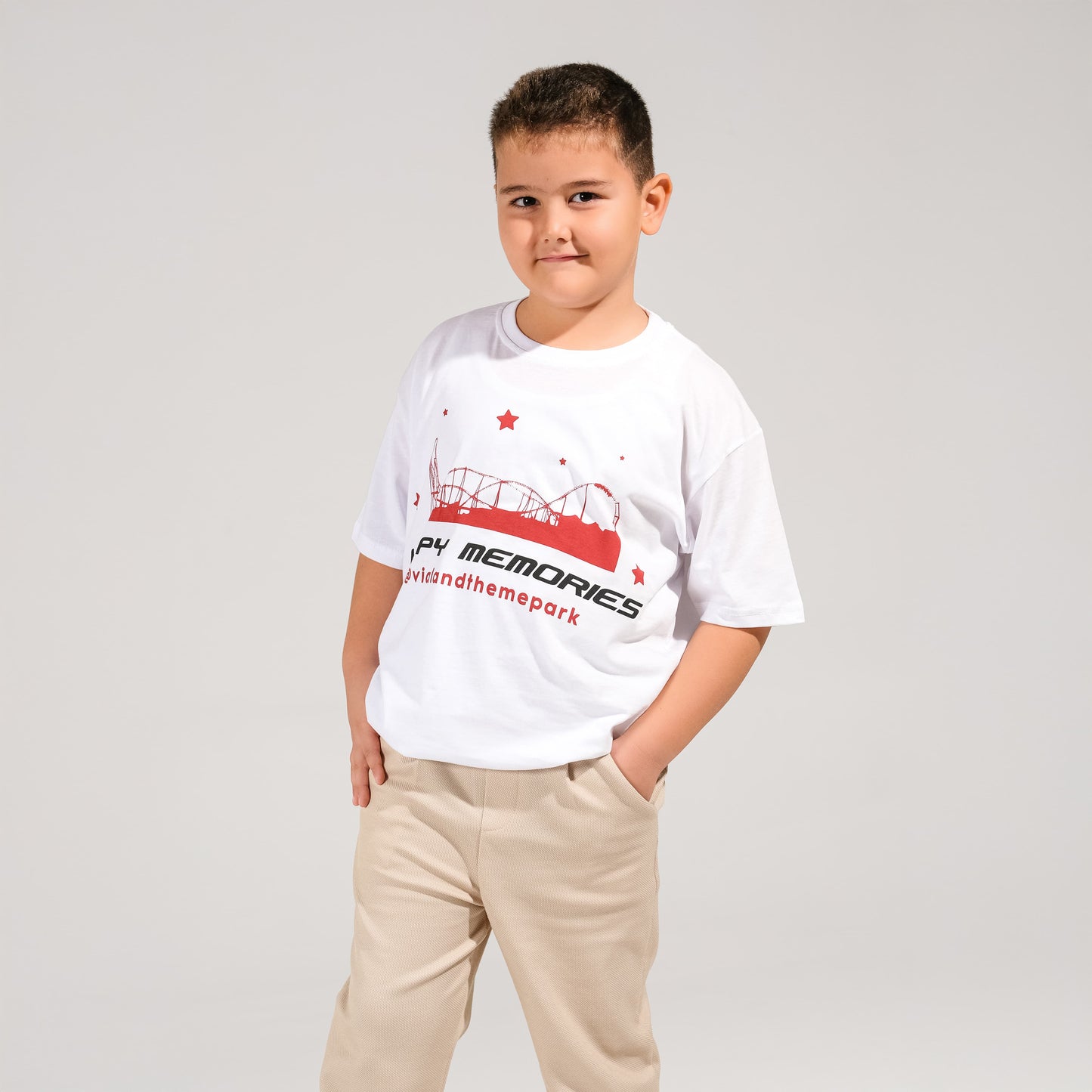 Beyaz Bisiklet Yaka Baskılı Tişört