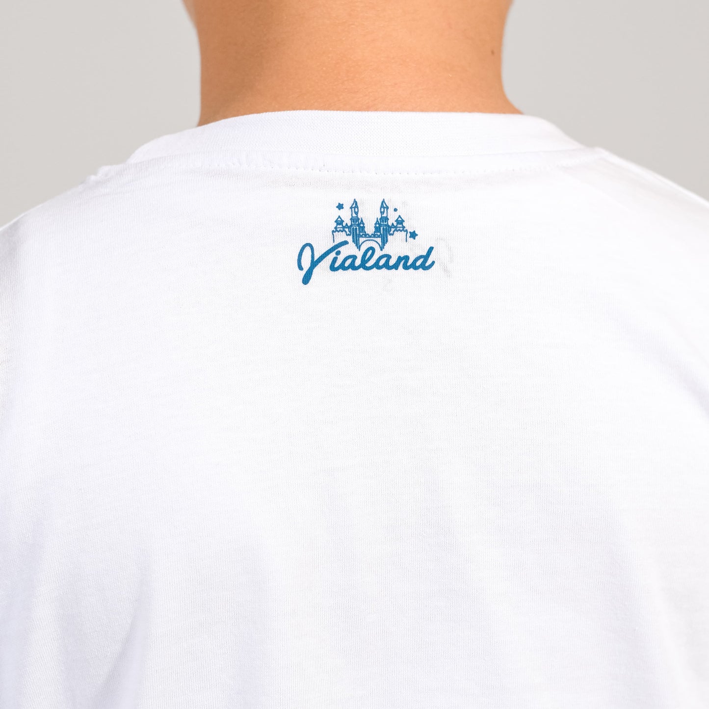 Beyaz Bisiklet Yaka Baskılı Tişört