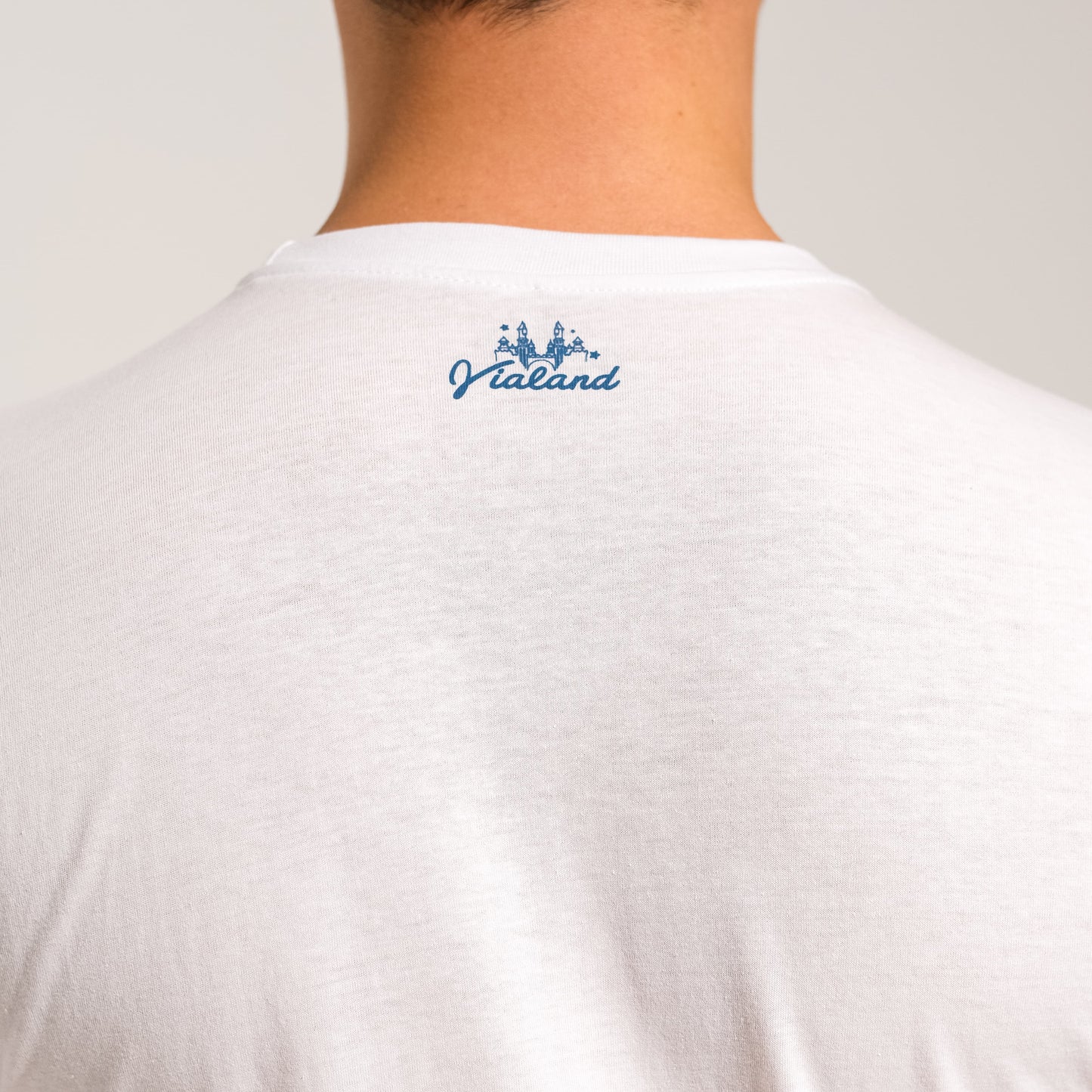 Beyaz Bisiklet Yaka Baskılı Tişört